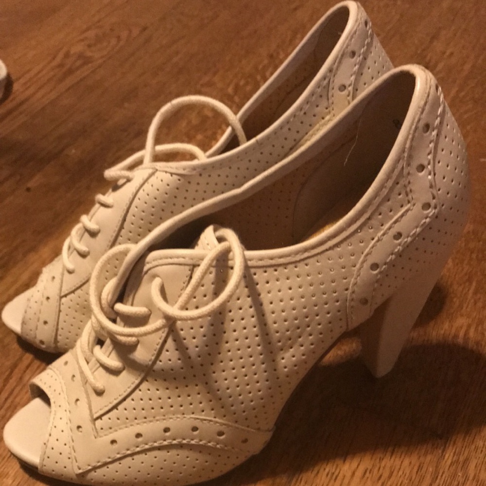 Seychelles oxford high heels
